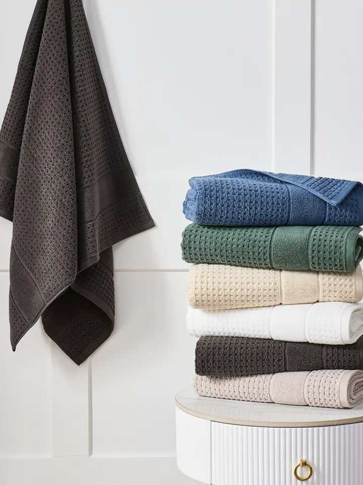 Waffle towels in a colour stack