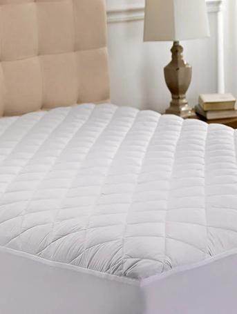 Quilted white mattress pad
